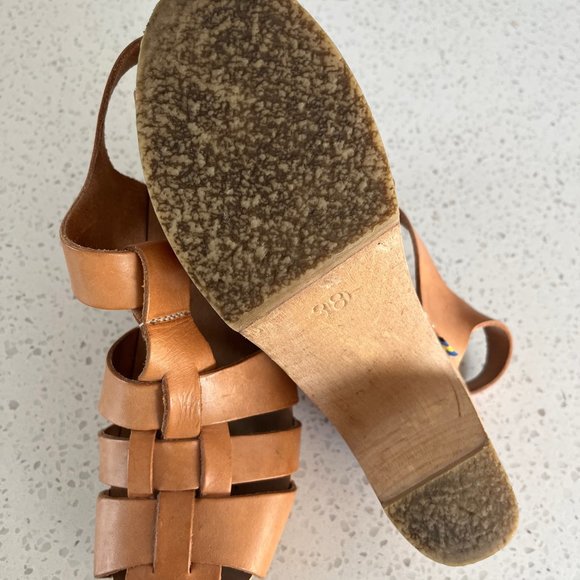 Kavat (Swedish) Clogs - Picture 7 of 10